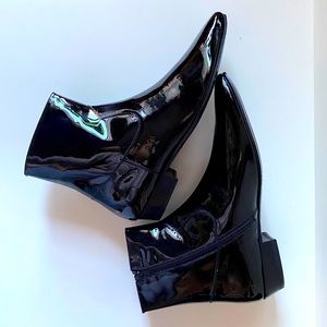 NEW Saint Laurent Patent Leather Devon Boots